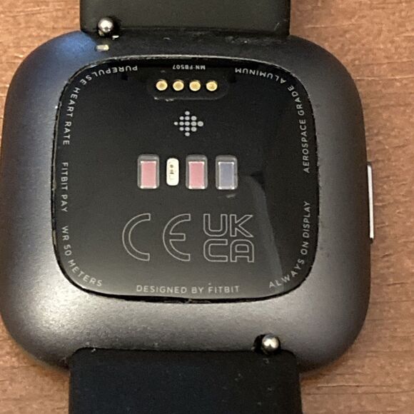 Fitbit Versa 2 Activity Tracker MN FB507 Black/Gray No Charger Tested Works - Picture 5 of 7